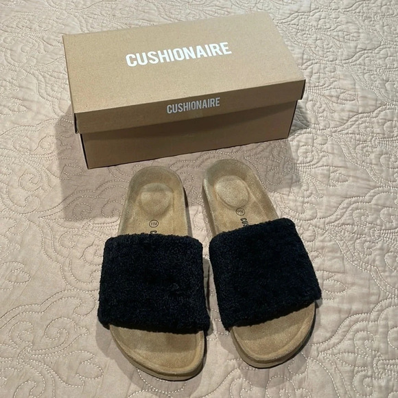 Shoes - Black Slides